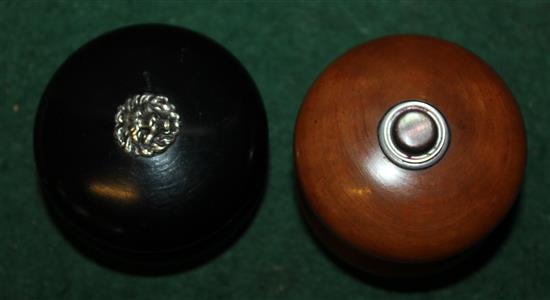 Boxwood box, cover, and ebony box and cover